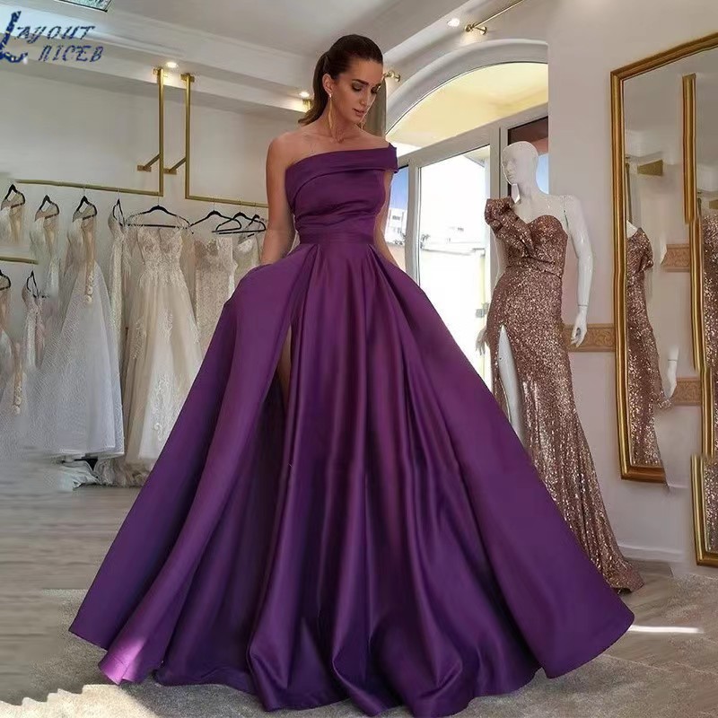 Elegante abito da sera in raso - Elegant Satin Evening Gown Split recensione e prezzo