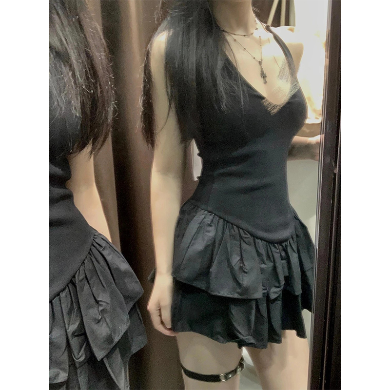 MEXZT Y2K Mini Abito Nero Donn - Y2K Backless Halter Mini Dress recensione e prezzo