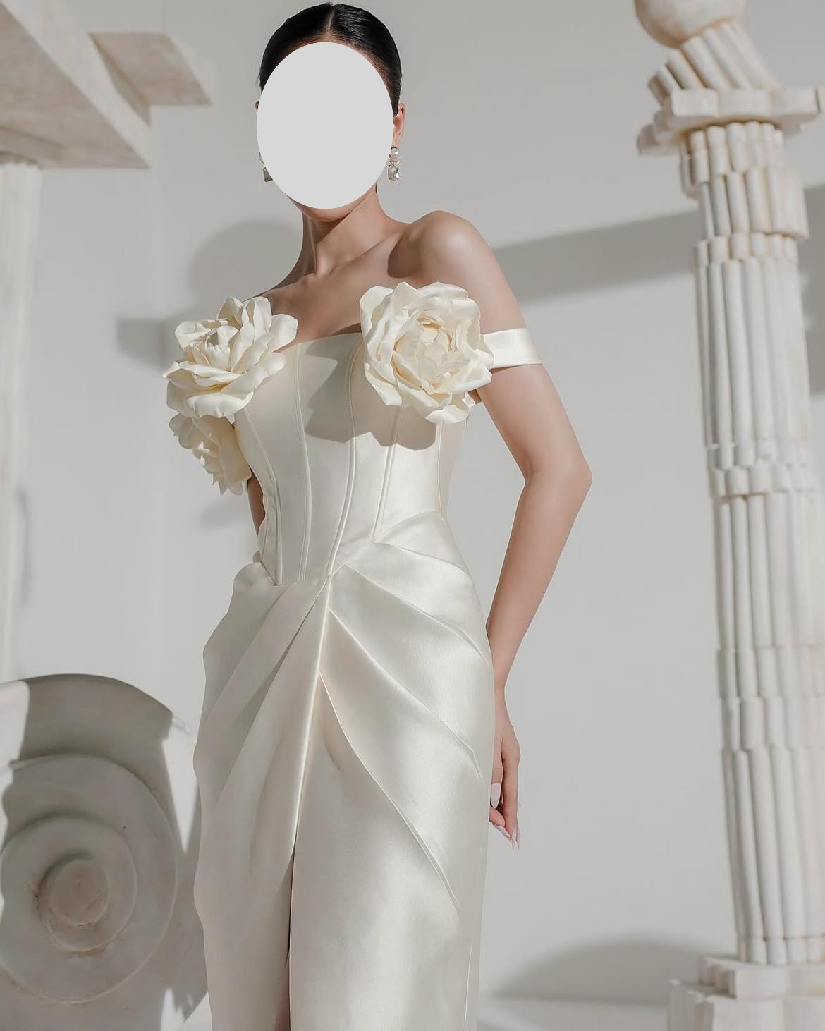 Abito da sera di lusso Sharon  - Elegant Satin Evening Gown Split recensione e prezzo